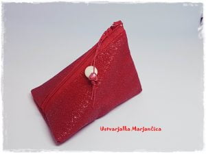 Drobižnica "TrIkOtKa" - rdeča