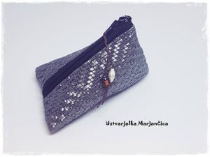 Drobižnica "TrIkOtKa" - pletena rjavkasta