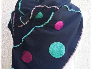 Šal črn s pikami - mint & pink